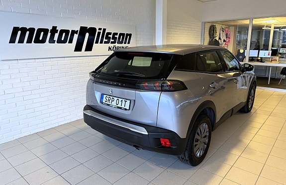 Peugeot 2008 3 of 5