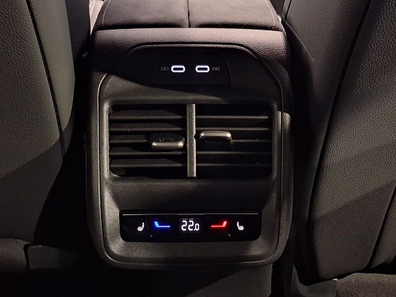 Skoda Superb 16 of 21
