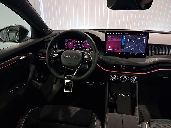 Skoda Superb 7 of 21