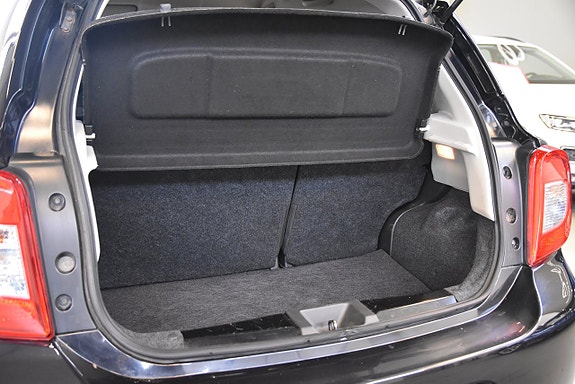 Nissan Micra 15 of 15
