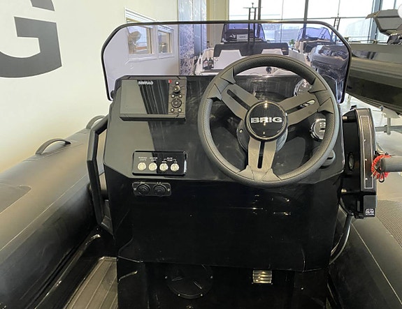 BRIG Eagle 4, Mercury 40 Hk EFI -2026, leveransklar 3 of 5
