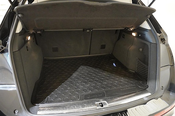 Audi Q5 8 of 19