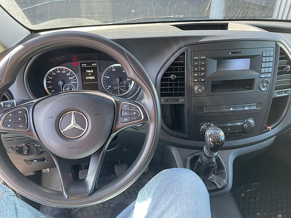 Mercedes-Benz Vito 111 4 of 5