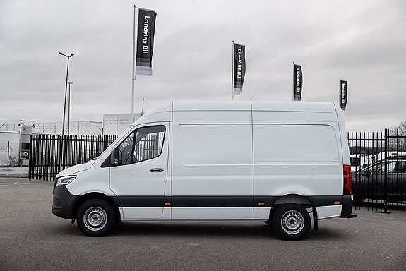 Mercedes-Benz Sprinter 317 3 of 7