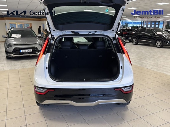 Kia Niro 14 of 14