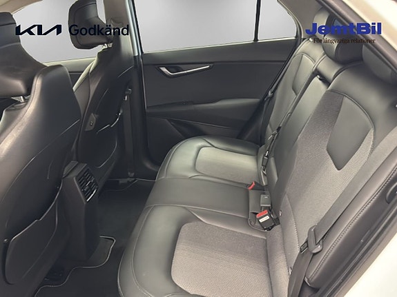 Kia Niro 9 of 14