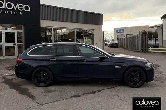 BMW 520d 2 of 5
