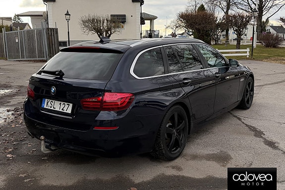 BMW 520d 4 of 5