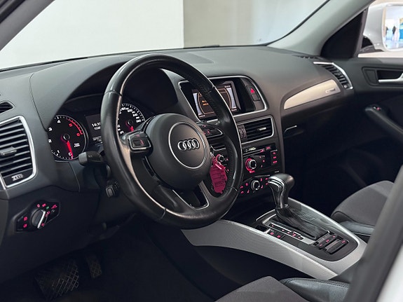 Audi Q5 10 of 17