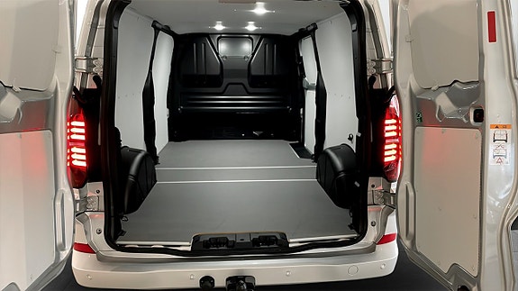 Volkswagen Transporter 11 of 13