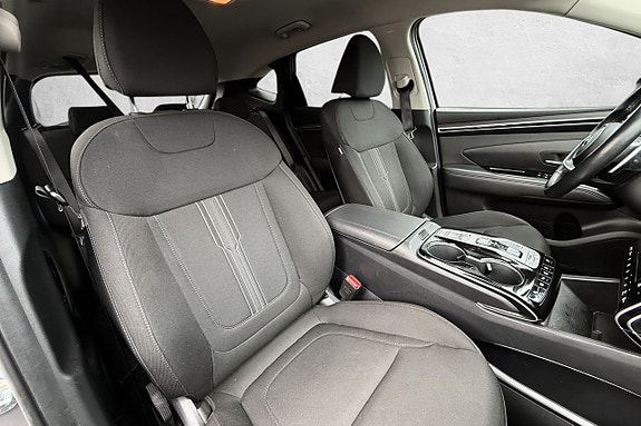 Hyundai Tucson 10 of 24