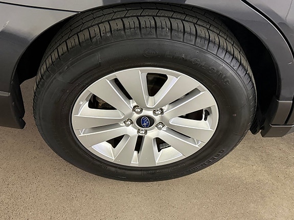 Subaru Outback 12 of 22