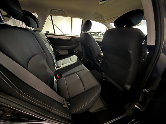 Subaru Outback 11 of 22