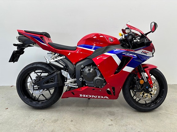 Honda CBR600RR *I BUTIK*