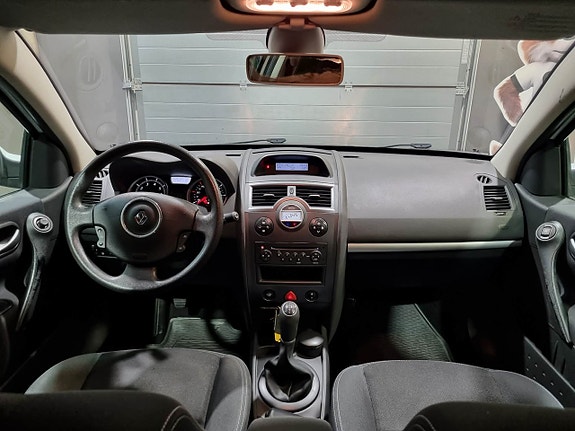 Renault Megane II 9 of 21