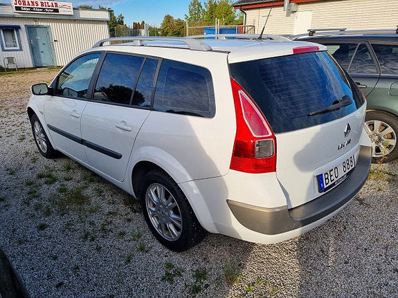 Renault Megane 4 of 25