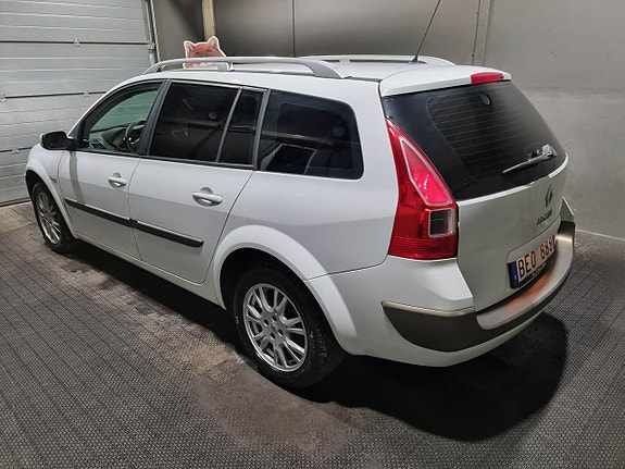 Renault Megane II 4 of 5