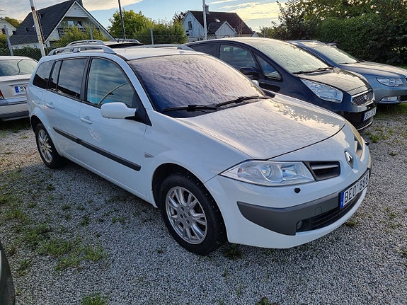 Renault Megane 2 of 25