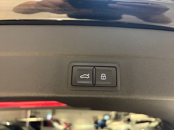 Audi A6 15 of 16