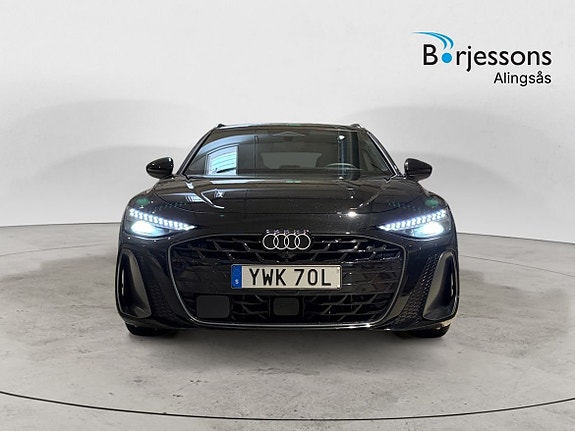 Audi A6 4 of 16