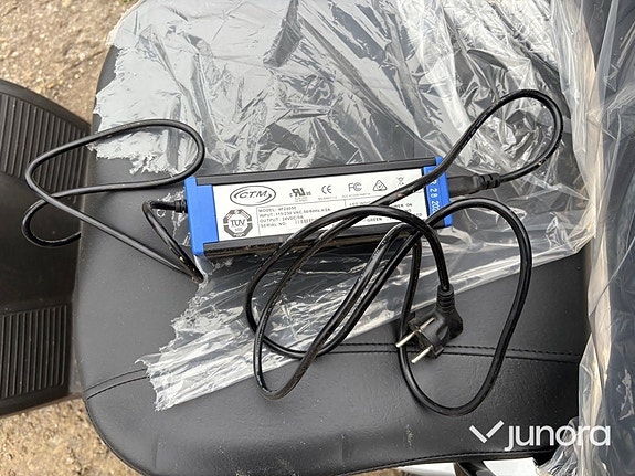 Product image 15 of 19