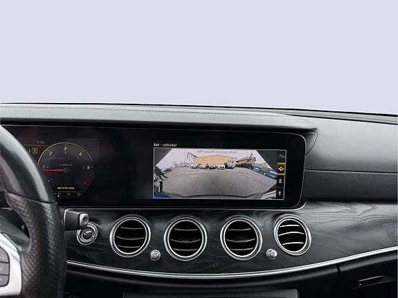Mercedes-Benz E220 d 13 of 21