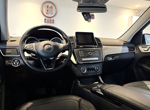 Mercedes-Benz GLE350 d 11 of 18