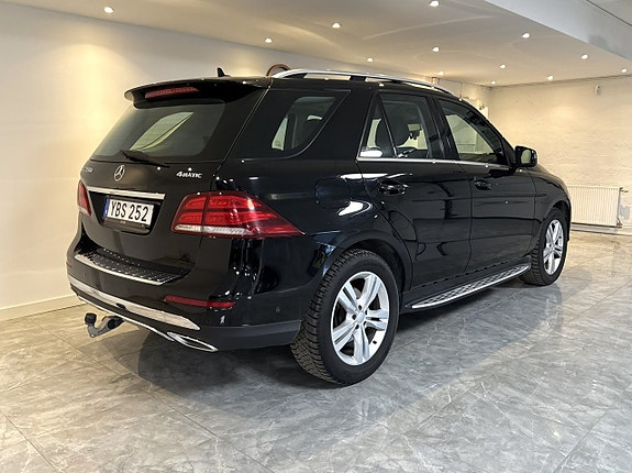Mercedes-Benz GLE350 d 4 of 5