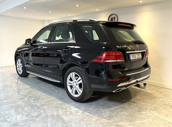 Mercedes-Benz GLE350 d 3 of 5