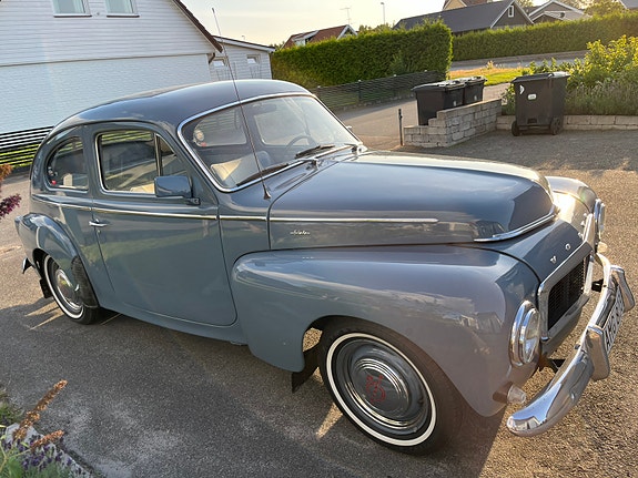 Volvo PV 3 of 5
