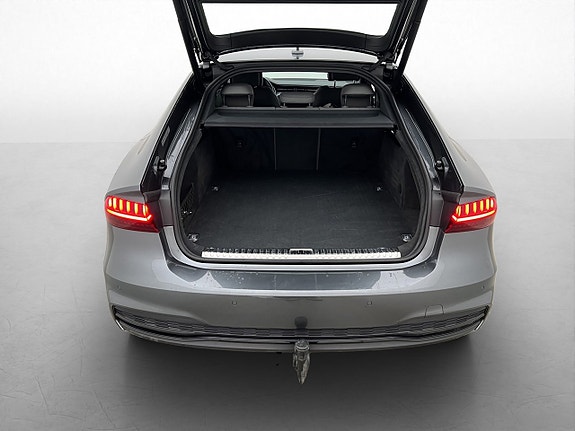 Audi A7 9 of 30