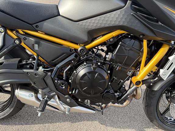 Kawasaki Z650S - Köp Online 4 of 10