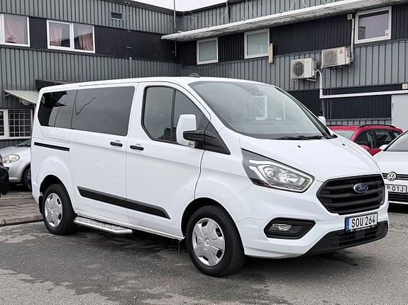 Ford Transit 2 of 5