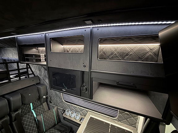 Volkswagen Crafter 14 of 26