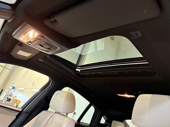 BMW X4 22 of 23