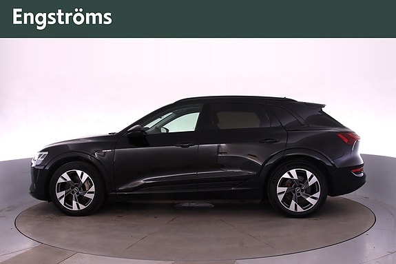 Audi e-tron 7 of 26