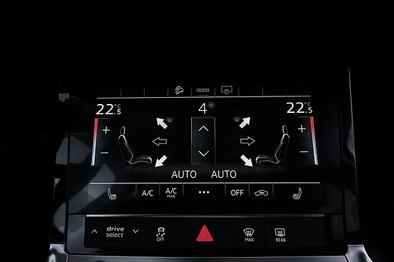 Audi e-tron 24 of 26
