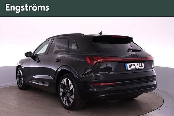 Audi e-tron 6 of 26