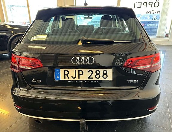 Audi A3 9 of 23