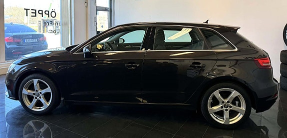 Audi A3 6 of 23
