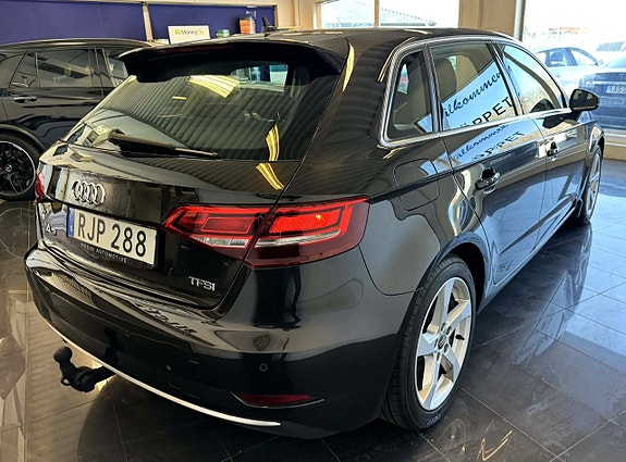 Audi A3 5 of 23