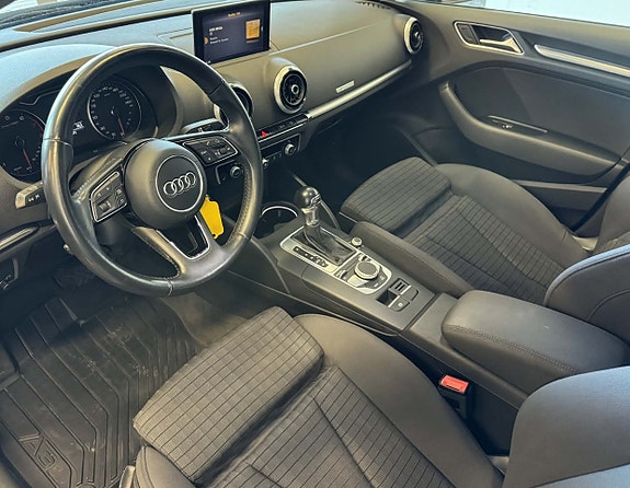 Audi A3 12 of 23