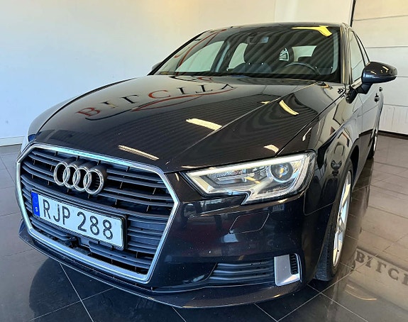 Audi A3 3 of 23