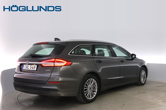 Ford Mondeo 4 of 5