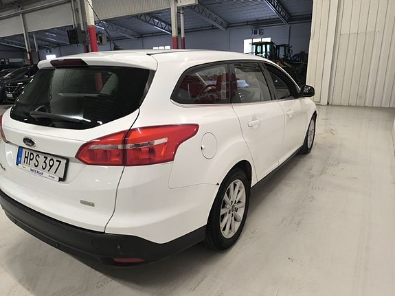 Ford Focus 4 of 10