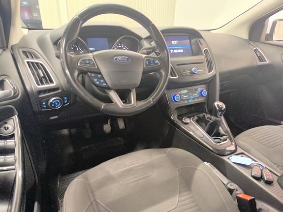 Ford Focus 7 of 10