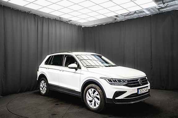 Volkswagen Tiguan 5 of 5