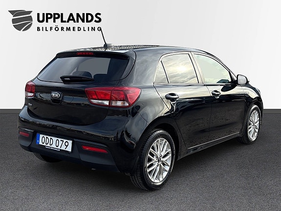 Kia Rio 3 of 5