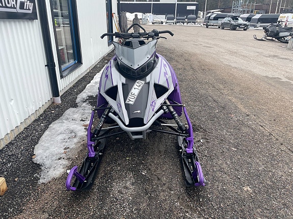 Arctic Cat M 8000 0.8 CVT 2 of 5