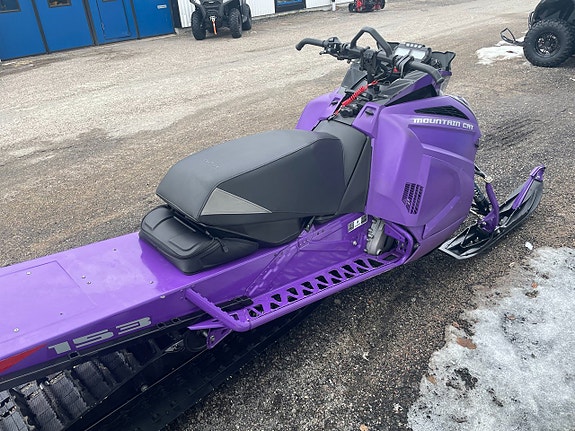 Arctic Cat M 8000 0.8 CVT 4 of 5